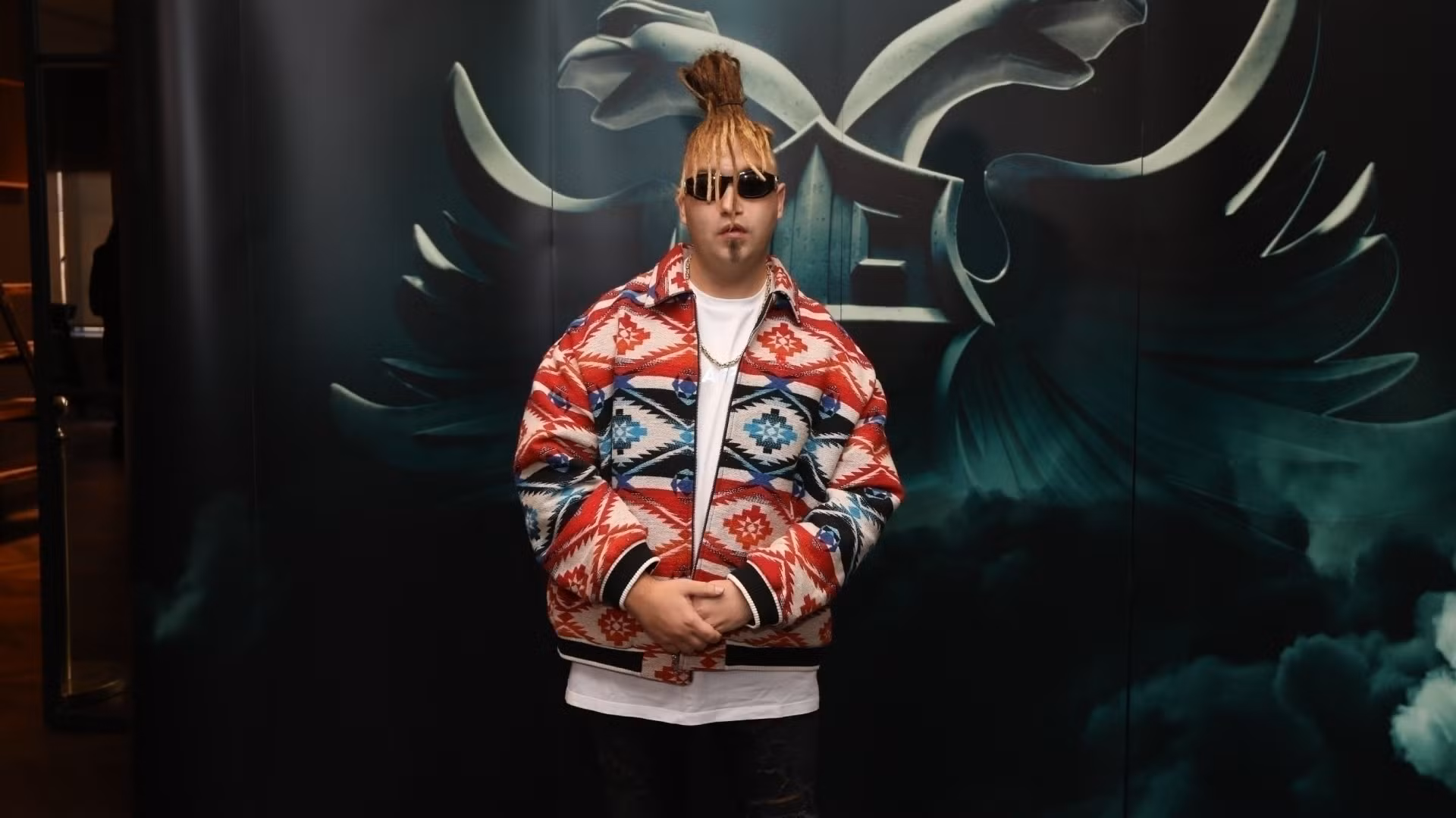 Rasta performs live in Flinsch Events Club Frankfurt.